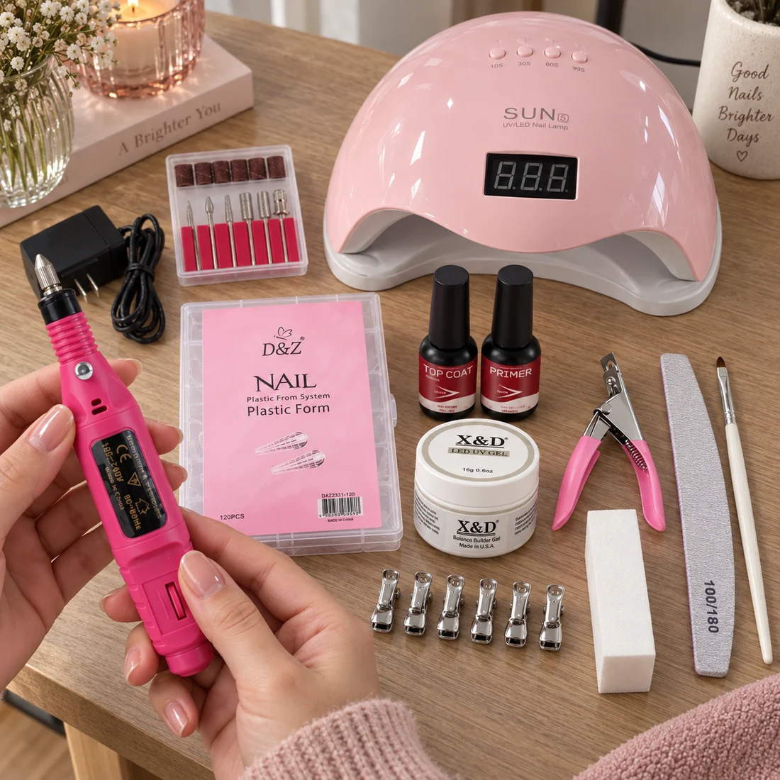 Cena ilustrativa 3 de Kit Alongamento de Unhas em Gel SUN 5